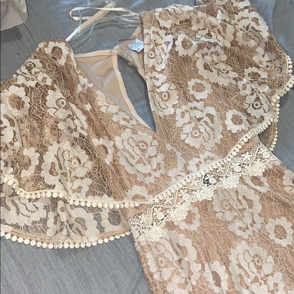 Geneva cape sleep dress - Picture 3 of 4